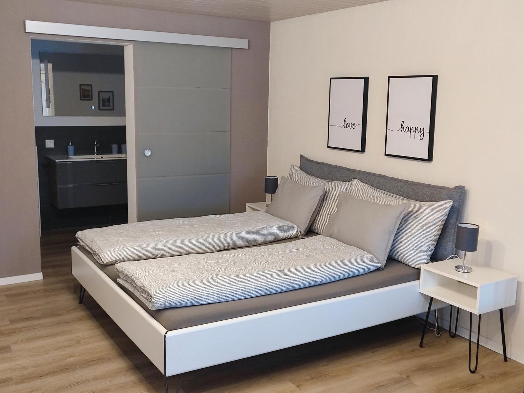 Kleine Auszeit - 2-Zimmer Ferienwohnung Spiez Dış mekan fotoğraf