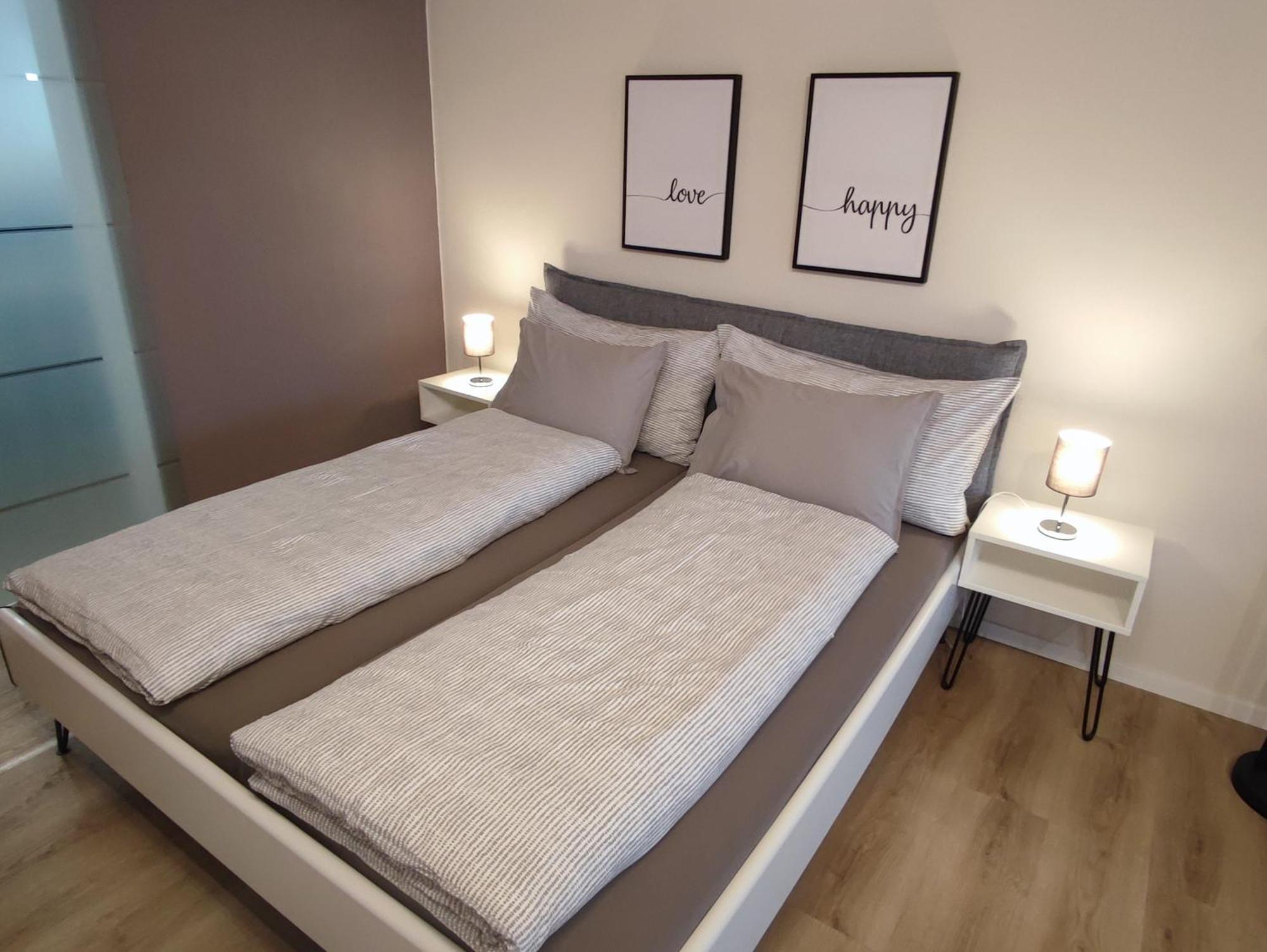 Kleine Auszeit - 2-Zimmer Ferienwohnung Spiez Dış mekan fotoğraf